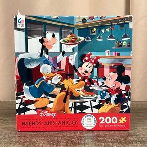Disney Friends Puzzle - 200 Pc set. Vintage